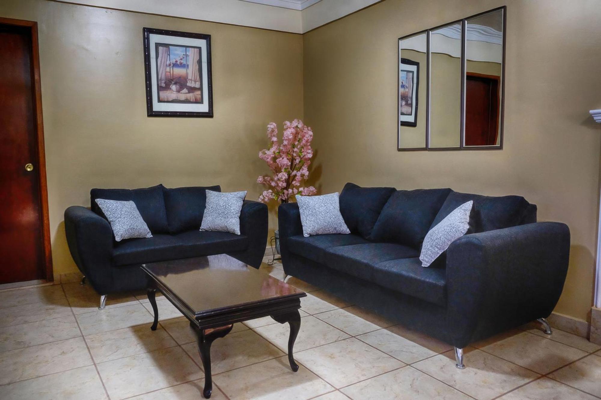 Hotel Oasis Ciudad Constitución エクステリア 写真